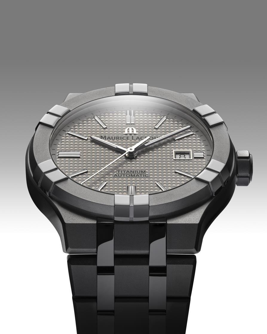 MAURICE LACROIX AIKON AUTOMATIC DATE 42MM TITANIUM - Image 3