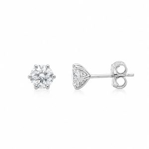 Lab-grown diamond stud earrings
