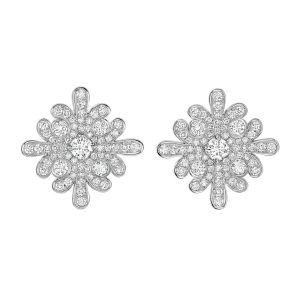 JM Asscher verfijnde fleur-de-lis cluster oorstekers in witgoud met briljantgeslepen diamanten