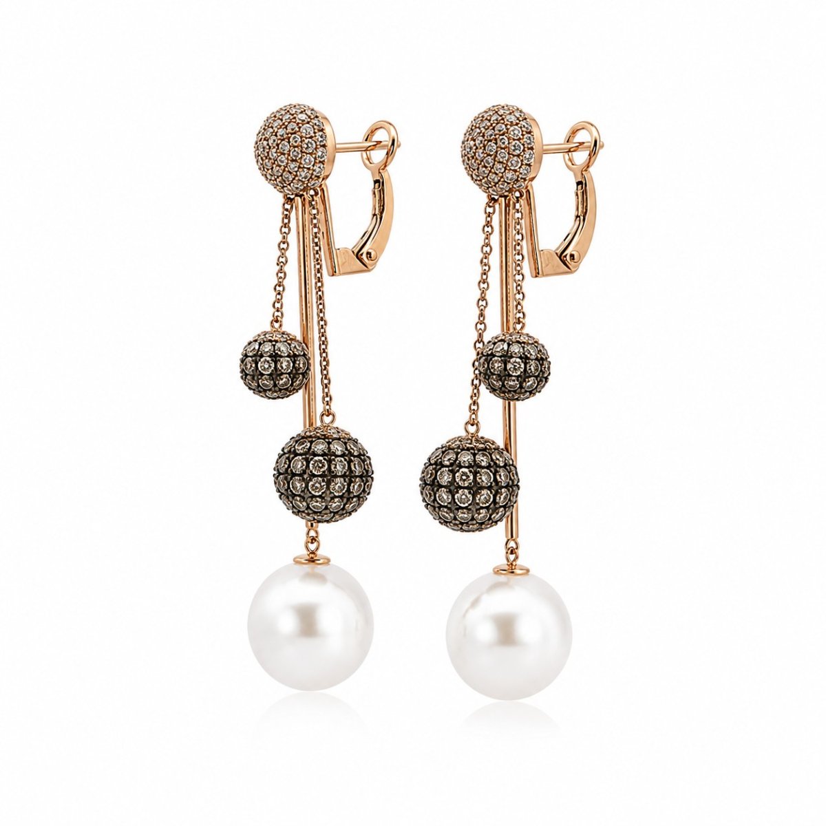 18 karat rose gold earrings with diamond and pearl - Image 2